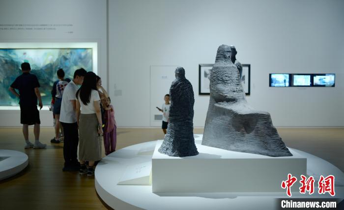 法国艺术家与中国古代诗人跨越时空的对话，你想知道吗？
