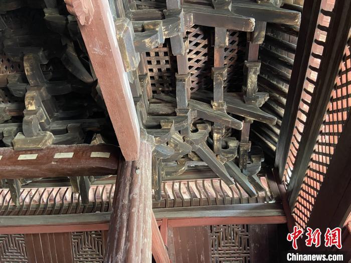 文旅观察:古建游成中国“Z世代”长假心头好__文旅观察:古建游成中国“Z世代”长假心头好