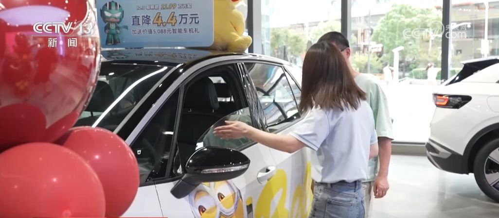 大瓶可乐气太足打不开_可乐气太足开不了_