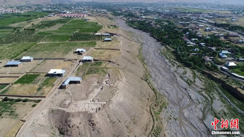 东西问|梁云:这处中亚古墓地为何汇聚七种文化因素?_东西问|梁云:这处中亚古墓地为何汇聚七种文化因素?_