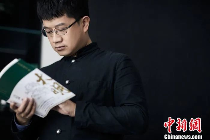 东西问｜马伯庸：历史小说缘何拨动当代读者心弦？__东西问｜马伯庸：历史小说缘何拨动当代读者心弦？