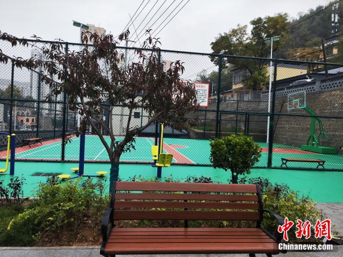 _延安登高楼中餐厅电话_延安高架的故事
