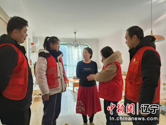 寒冬中的温暖守护：铁西区‘暖冬四问’行动，让民生暖流跑赢冬日寒流