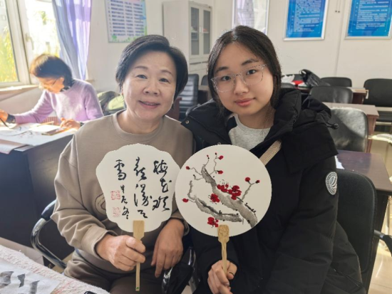_腊梅为什么只有冬天开_碳晶墙暖画河北暖牛