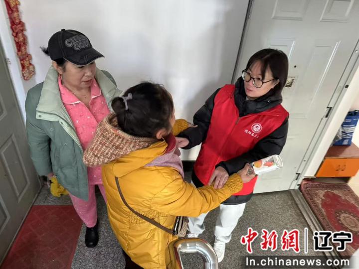 _网格服务暖寒冬!沈阳铁西为群众织密温暖“幸福网”_网格服务暖寒冬!沈阳铁西为群众织密温暖“幸福网”